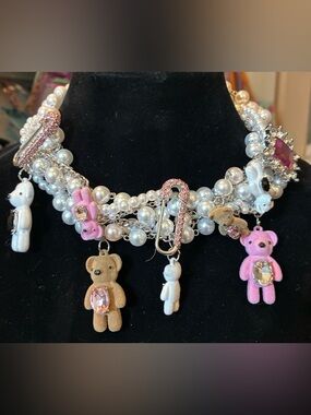 Betsey Johnson Teddy Bear Charm Pearl Choker Necklace NWT HTF Y2K Kawaii